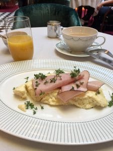 Frukost värdigt ett riktigt lyxhotell